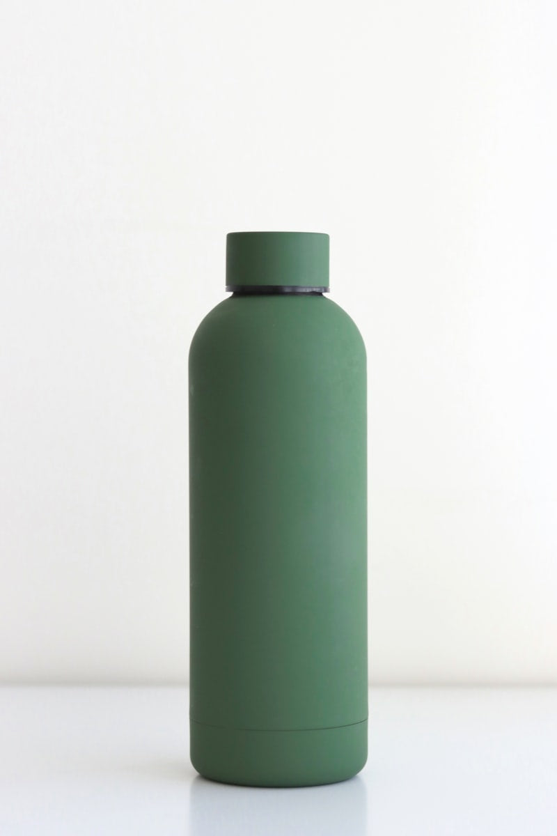 NOVU ChillTank insulated water bottle in slate color