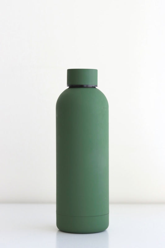 NOVU ChillTank insulated water bottle in slate color